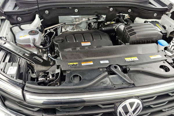 2025 Volkswagen Atlas с пробегом 17 924 км