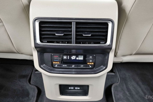 2025 Volkswagen Atlas с пробегом 17 924 км