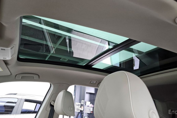 2025 Volkswagen Atlas с пробегом 17 924 км