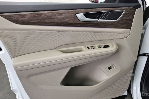 2025 Volkswagen Atlas с пробегом 17 924 км