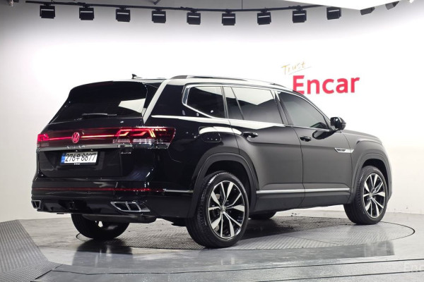 2025 Volkswagen Atlas с пробегом 16 542 км