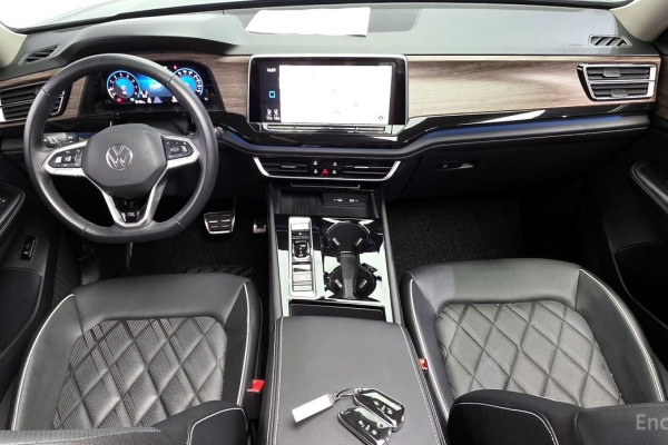 2025 Volkswagen Atlas с пробегом 16 542 км