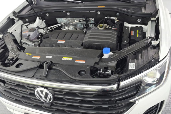 2025 Volkswagen Atlas с пробегом 3 939 км