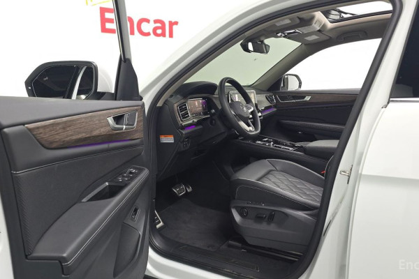 2025 Volkswagen Atlas с пробегом 3 939 км