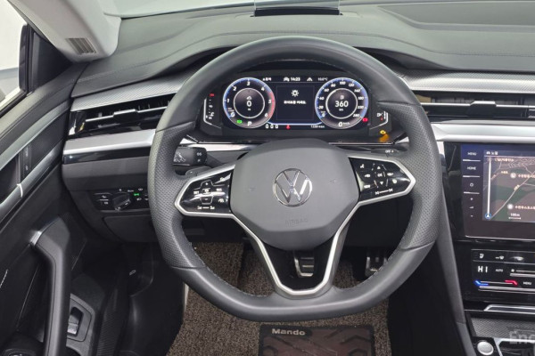 2022 Volkswagen Arteon с пробегом 122 814 км