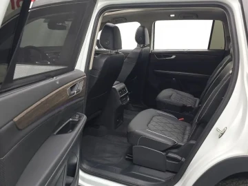2025 Volkswagen Atlas с пробегом 3 939 км