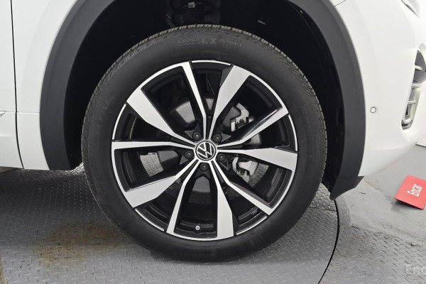 2025 Volkswagen Atlas с пробегом 3 939 км