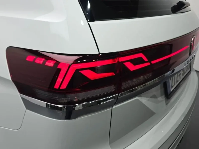 2025 Volkswagen Atlas с пробегом 3 939 км