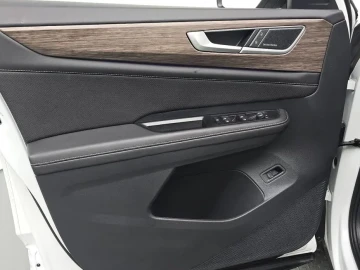 2025 Volkswagen Atlas с пробегом 3 939 км