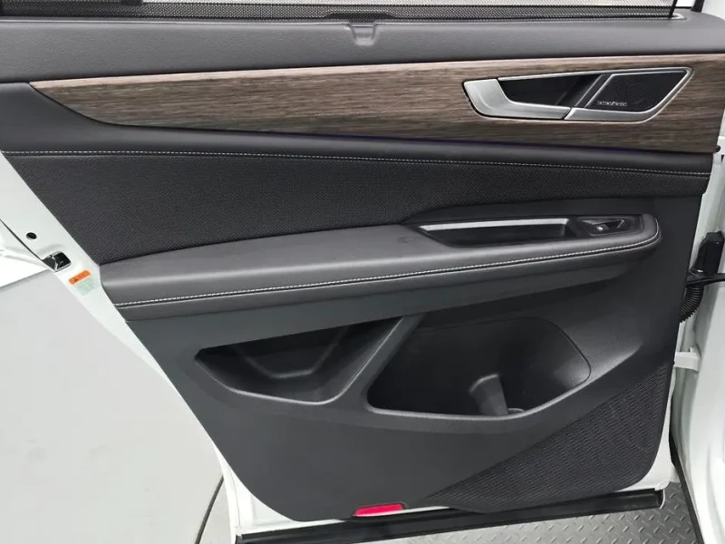 2025 Volkswagen Atlas с пробегом 3 939 км