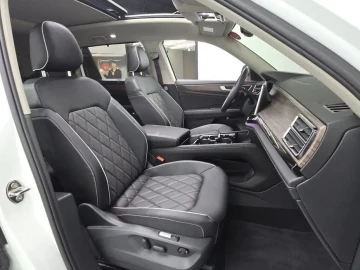 2025 Volkswagen Atlas с пробегом 3 939 км