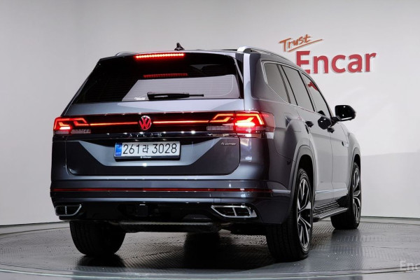 2025 Volkswagen Atlas с пробегом 3 096 км