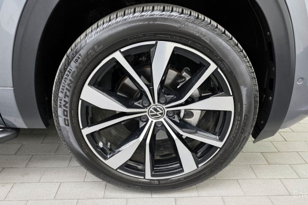 2025 Volkswagen Atlas с пробегом 3 096 км