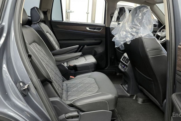 2025 Volkswagen Atlas с пробегом 3 096 км