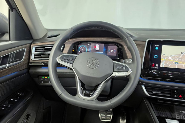 2025 Volkswagen Atlas с пробегом 3 096 км
