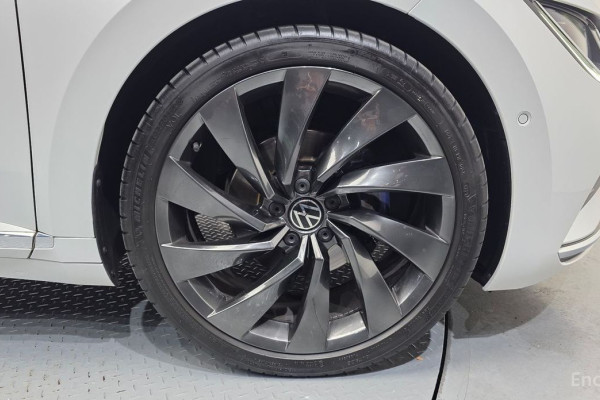 2023 Volkswagen Arteon с пробегом 39 253 км