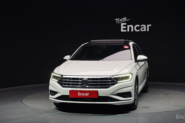 2021 Volkswagen Jetta с пробегом 41 945 км