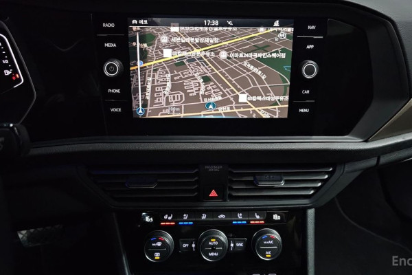 2021 Volkswagen Jetta с пробегом 41 945 км