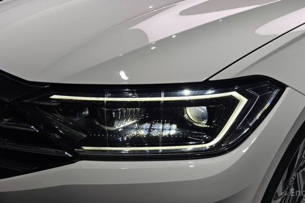 2021 Volkswagen Jetta с пробегом 41 945 км