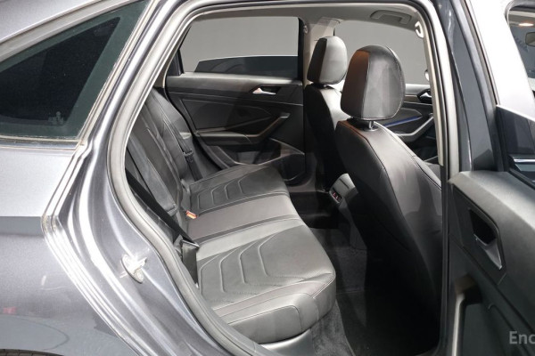 2021 Volkswagen Jetta с пробегом 19 406 км