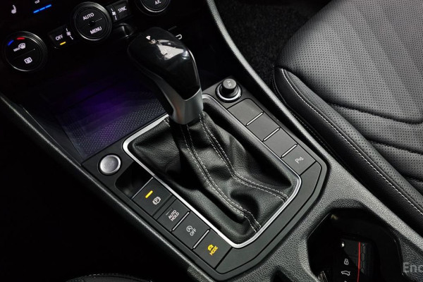 2023 Volkswagen Jetta с пробегом 15 740 км