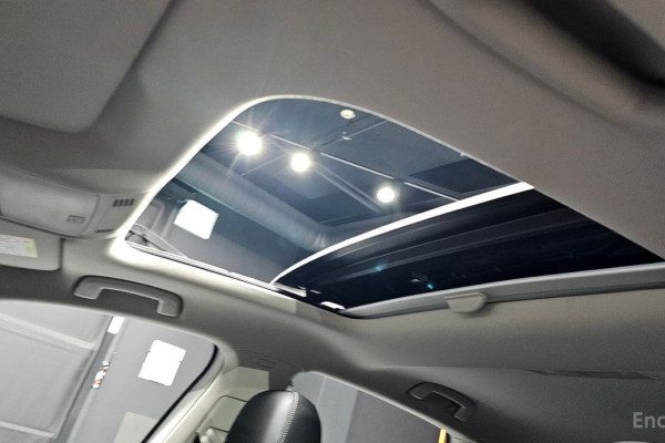 2023 Volkswagen Jetta с пробегом 15 740 км