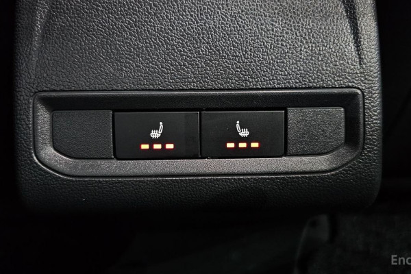 2023 Volkswagen Jetta с пробегом 15 740 км