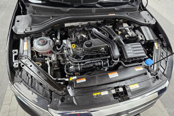 2024 Volkswagen Jetta с пробегом 32 762 км