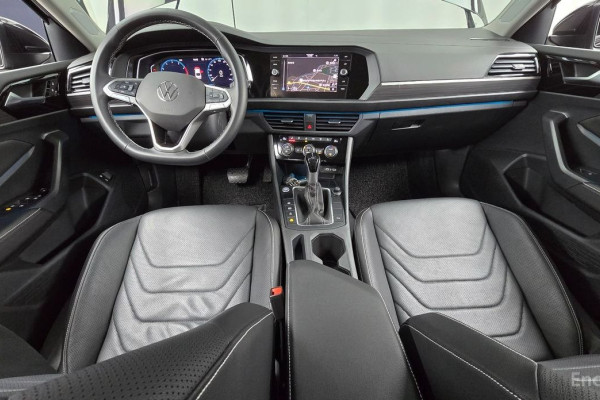 2024 Volkswagen Jetta с пробегом 32 762 км