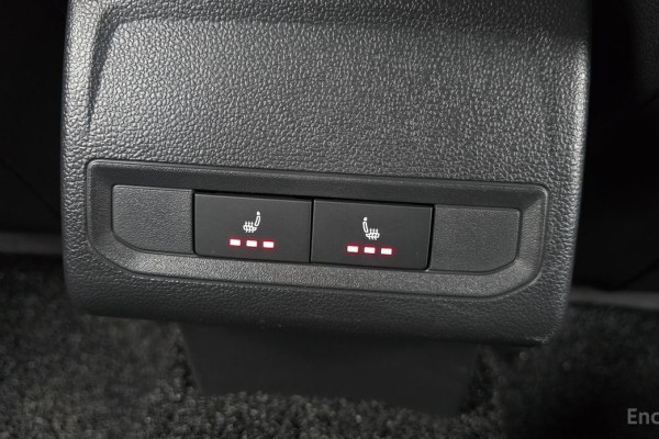 2024 Volkswagen Jetta с пробегом 32 762 км