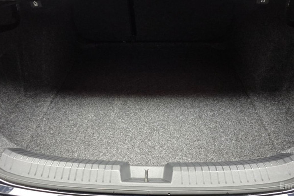 2024 Volkswagen Jetta с пробегом 32 762 км