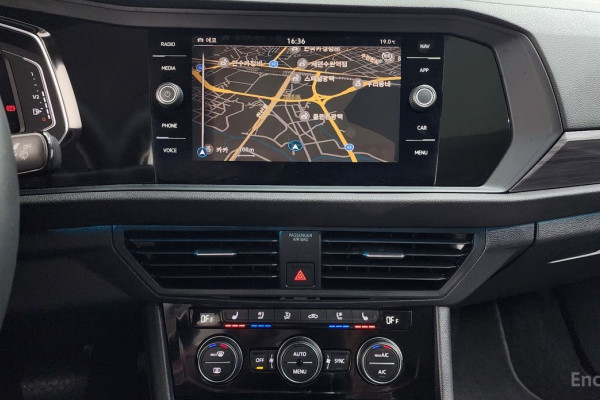 2022 Volkswagen Jetta с пробегом 43 183 км