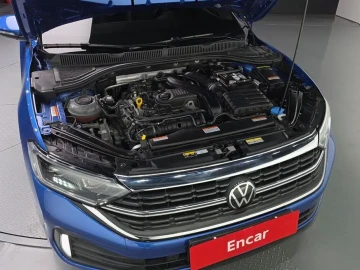 2024 Volkswagen Jetta с пробегом 12 205 км