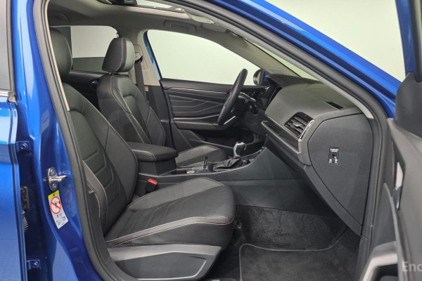 2024 Volkswagen Jetta с пробегом 12 205 км