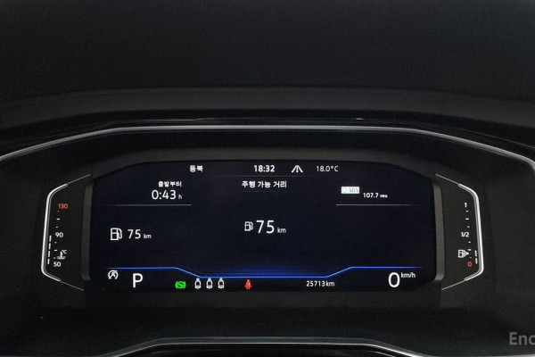 2022 Volkswagen Jetta с пробегом 25 713 км