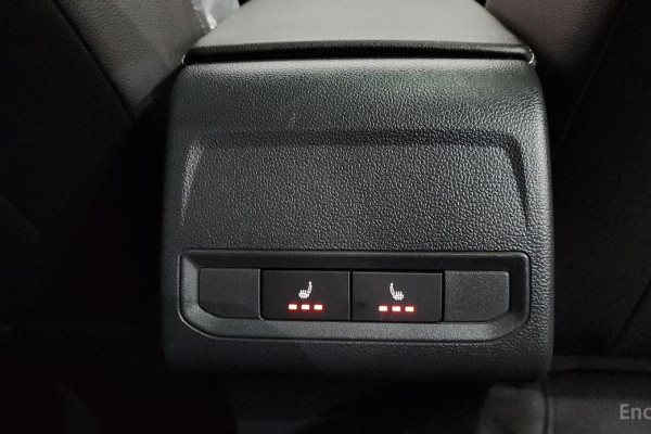 2022 Volkswagen Jetta с пробегом 25 713 км