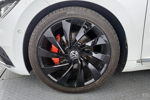 2019 Volkswagen Arteon с пробегом 105 618 км