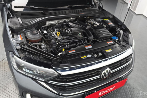 2023 Volkswagen Jetta с пробегом 20 075 км