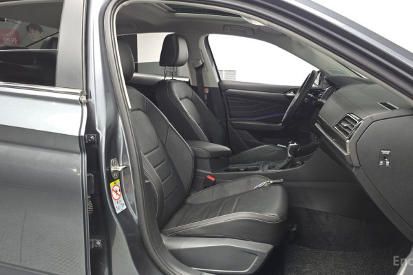 2023 Volkswagen Jetta с пробегом 20 075 км