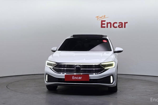 2023 Volkswagen Jetta с пробегом 25 945 км