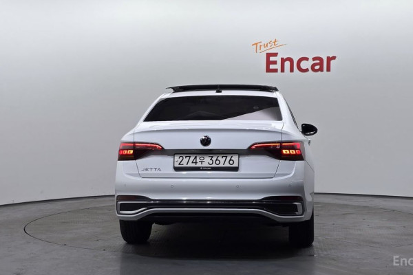 2023 Volkswagen Jetta с пробегом 25 945 км