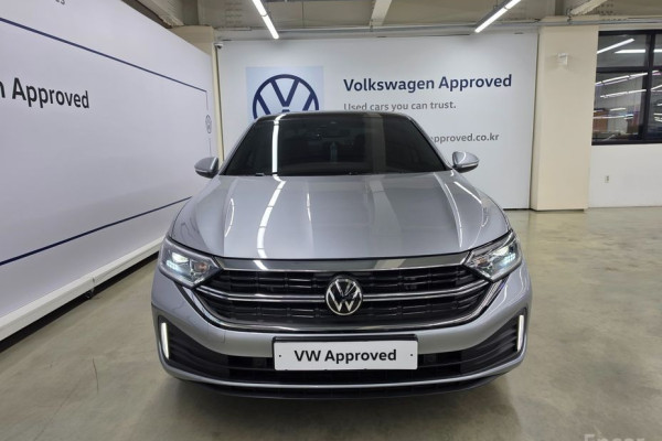 2024 Volkswagen Jetta с пробегом 19 648 км