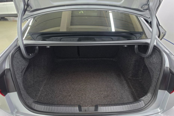 2024 Volkswagen Jetta с пробегом 19 648 км