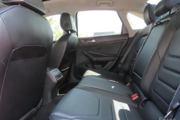 2023 Volkswagen Jetta с пробегом 39 497 км