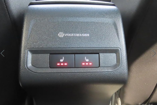 2023 Volkswagen Jetta с пробегом 39 497 км