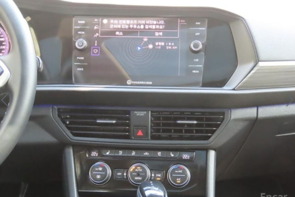 2023 Volkswagen Jetta с пробегом 39 497 км