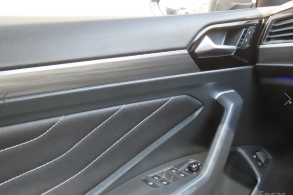 2023 Volkswagen Jetta с пробегом 39 497 км