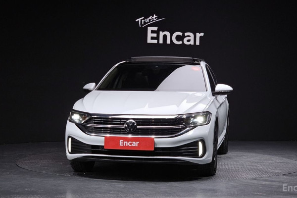 2022 Volkswagen Jetta с пробегом 23 122 км