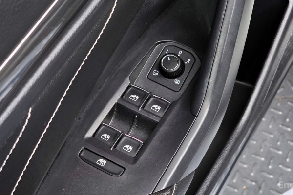 2022 Volkswagen Jetta с пробегом 23 122 км