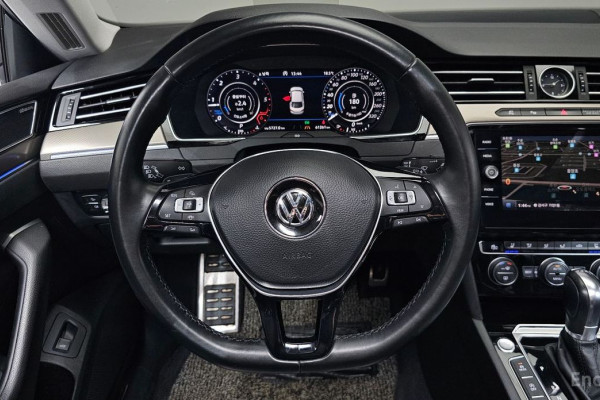 2019 Volkswagen Arteon с пробегом 61 261 км